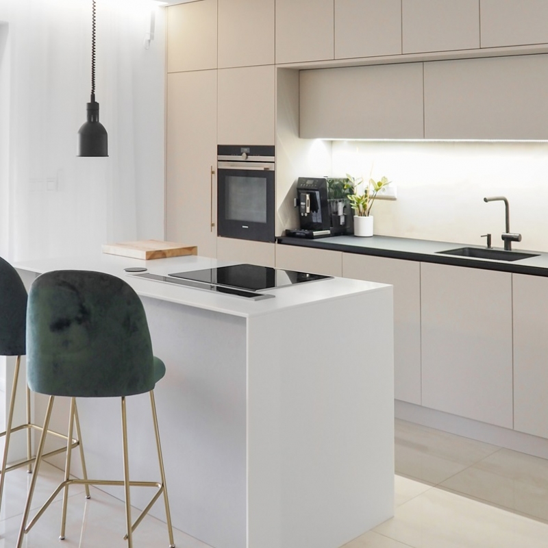 kuchyně s ostrůvkem