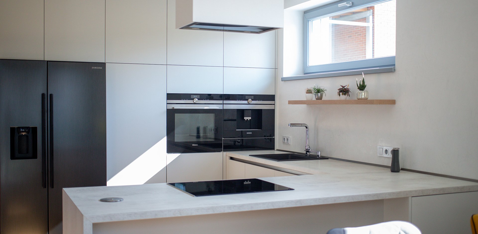 Světlá kuchyně - 1