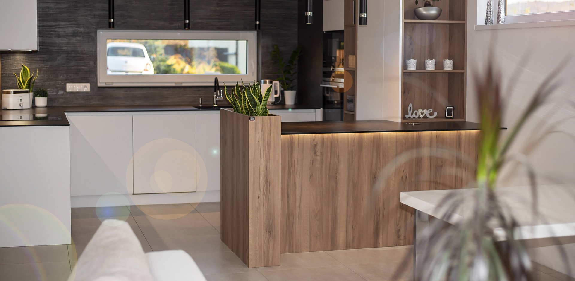 Bílá elegantní kuchyně - 2