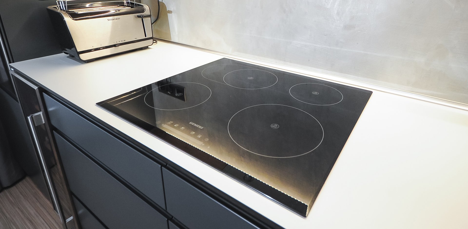 Antracitová kuchyně - 2