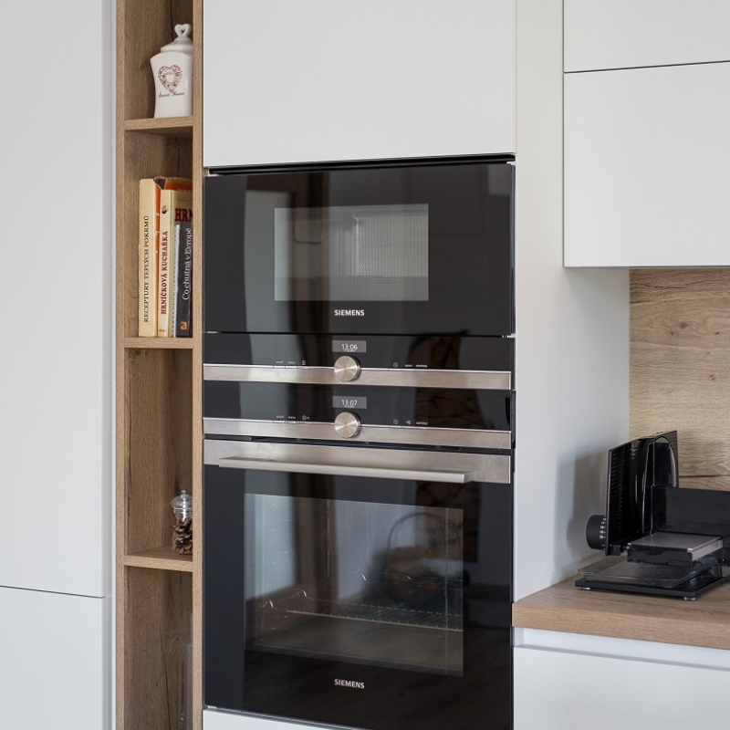 kuchyně se spotřebiči Siemens