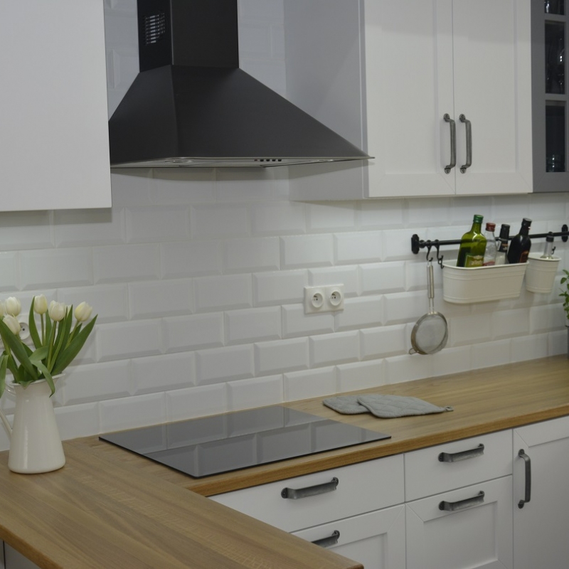 kuchyně s komínovým odsavačem