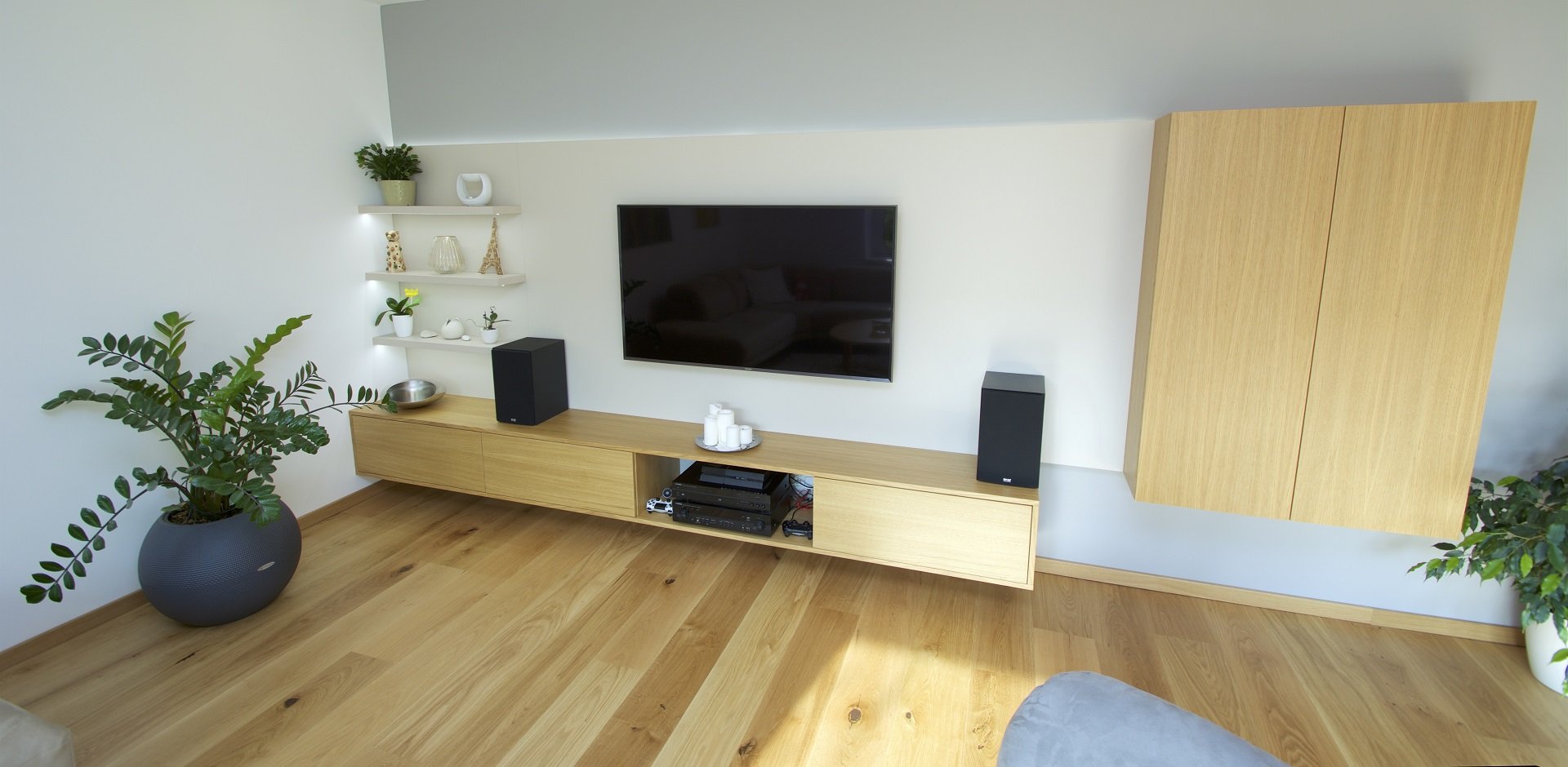 Obývací pokoj lakový dub - 1