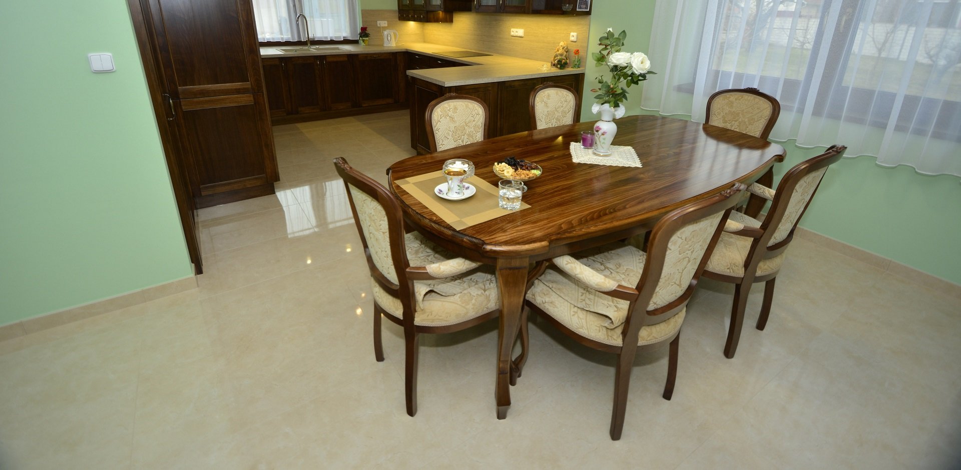 Jídelna v zámeckém stylu - 1