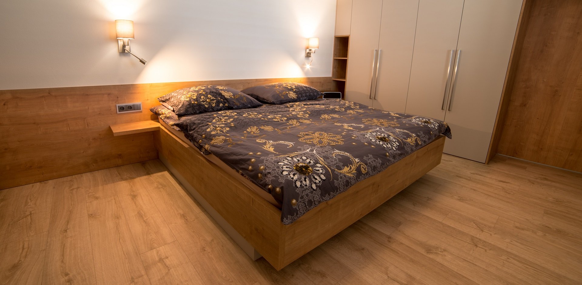 Ložnice s pracovnou - 1