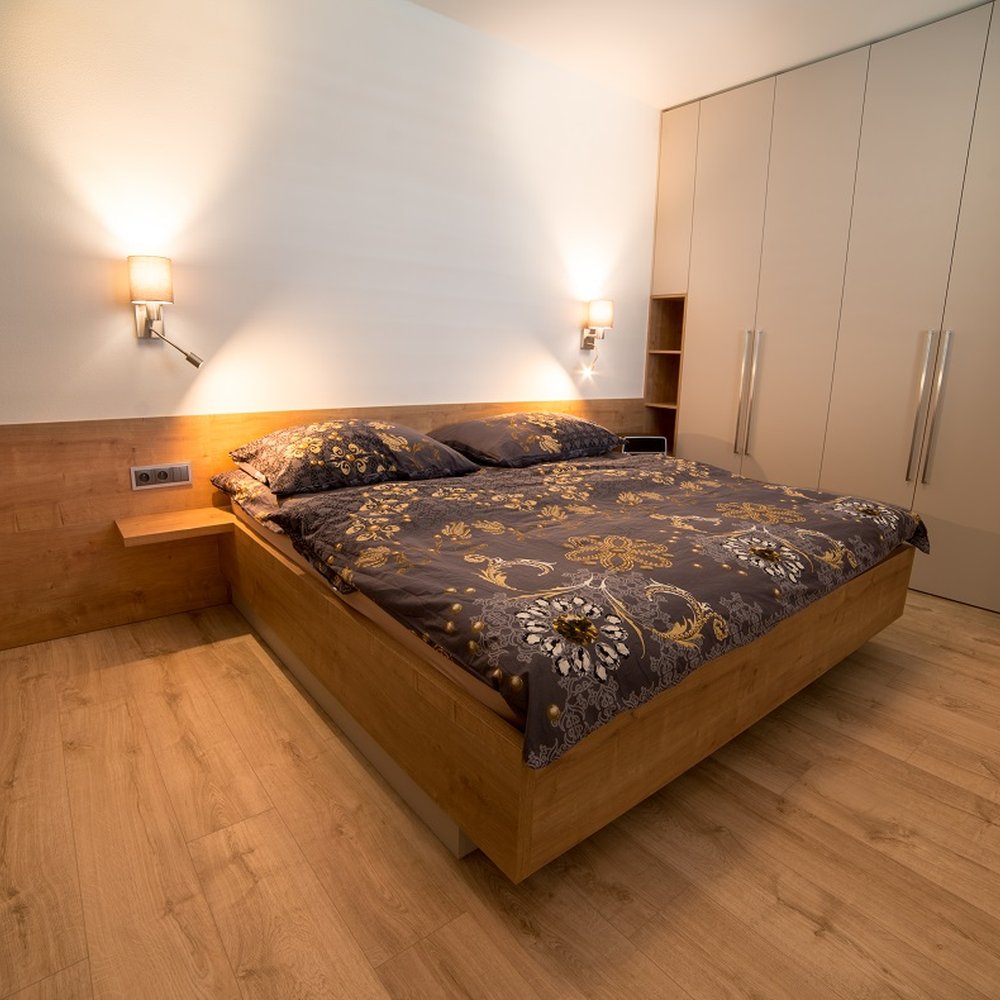 Ložnice s pracovnou