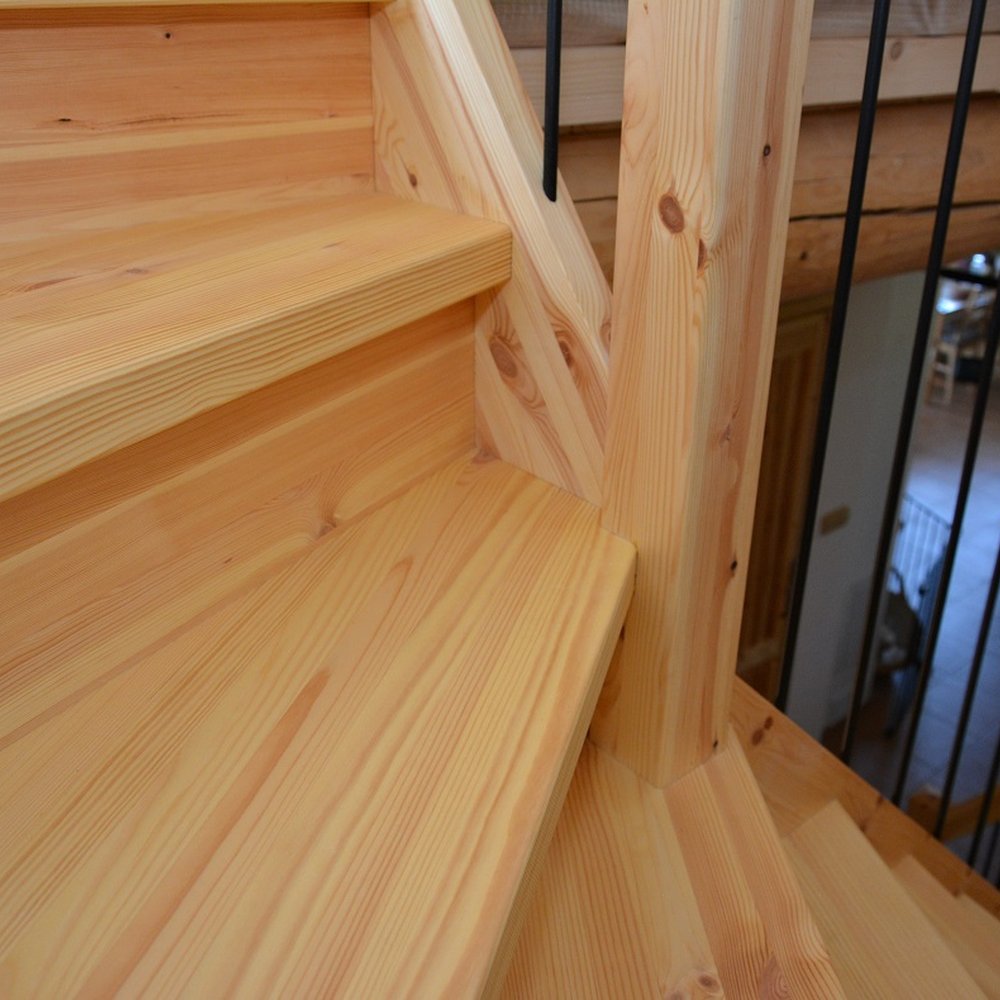 Schodiště borovice